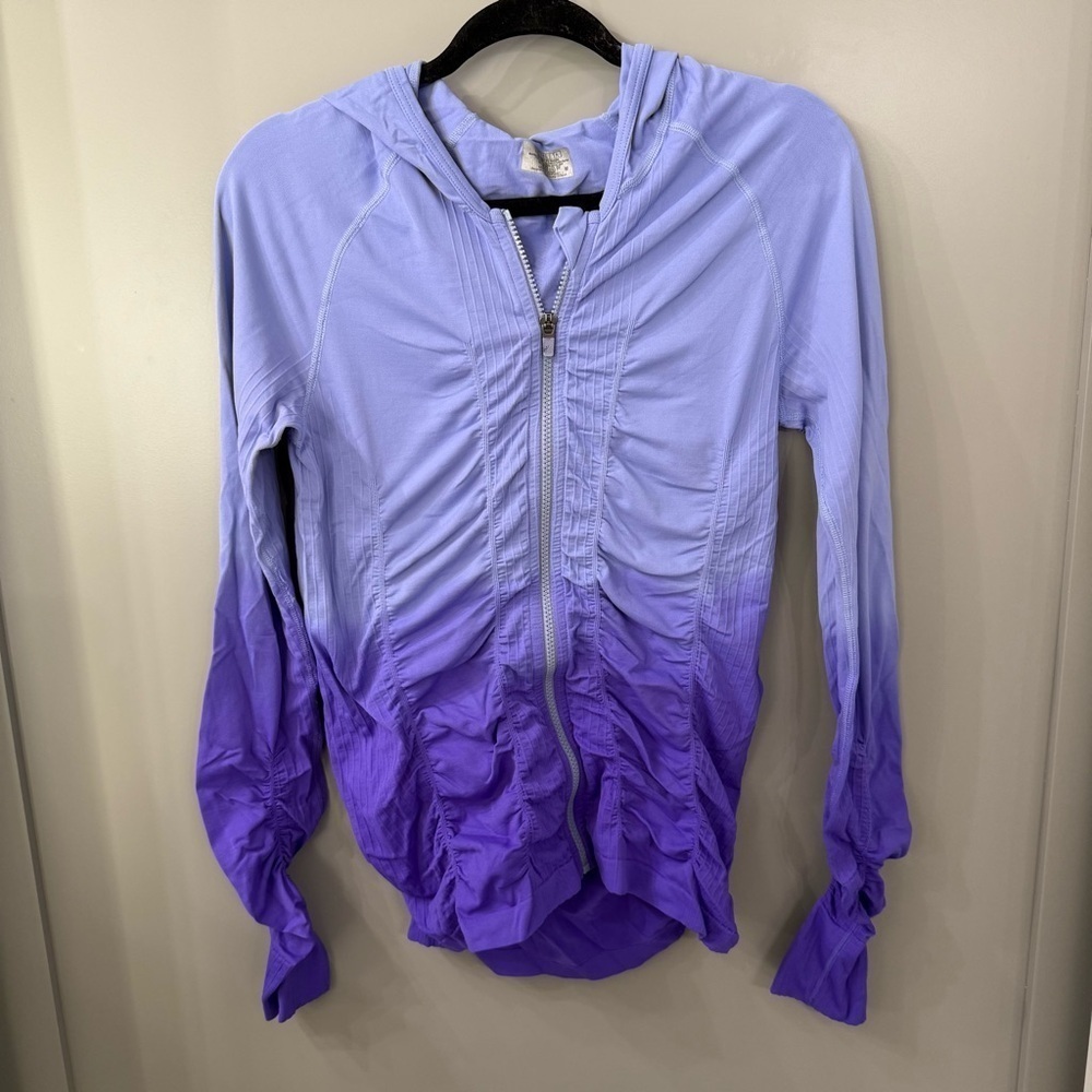 Athleta Cadence Purple Ombre Workout Jacket Size Medium